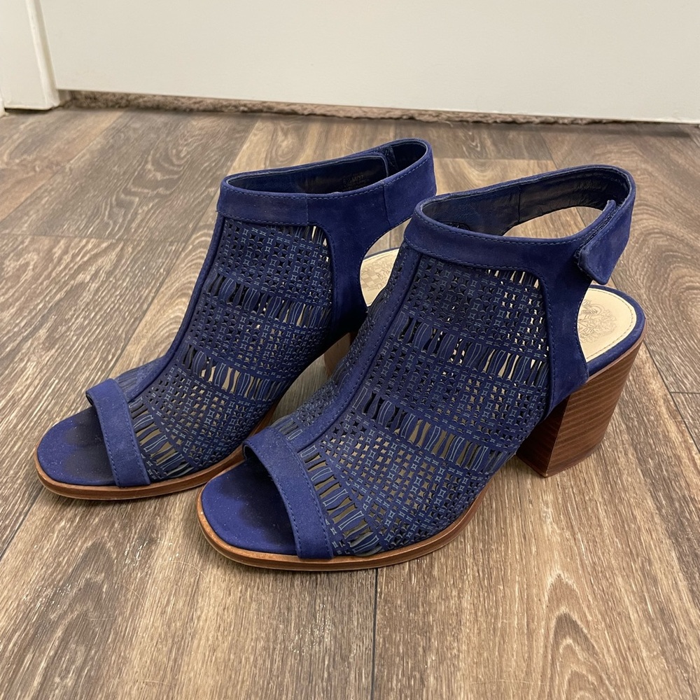 Vince Camuto bootie